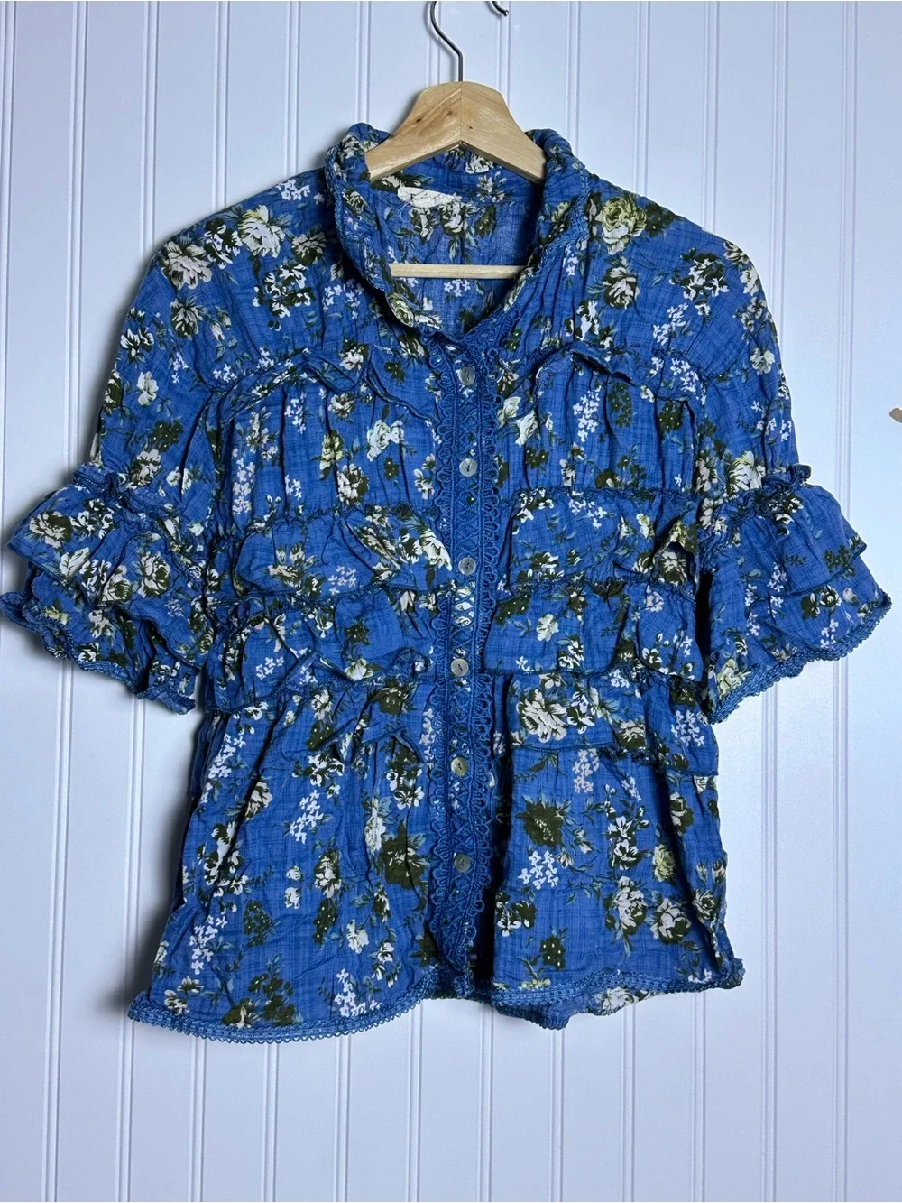 Pol Thorn & Thicket Blouse  button-down cottage floral ruffles romantic casual M - Picture 5 of 11